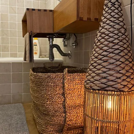 Apartment Salty Shelter Parede